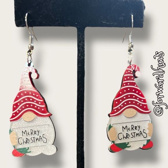 Christmas Gnome Dangle Earrings – Festive Holiday Jewelry - Picture 1 of 9